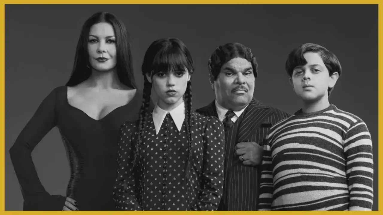 Rodzina Addamsów w komplecie: Morticia, Wednesday, Gomez i Pugsley. Cała wednesday obsada prezentuje się mrocznie i stylowo.