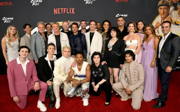 Obsada Cobra Kai na premierze, z niecierpliwością czekamy, kiedy nowy sezon pojawi się na Netflixie.